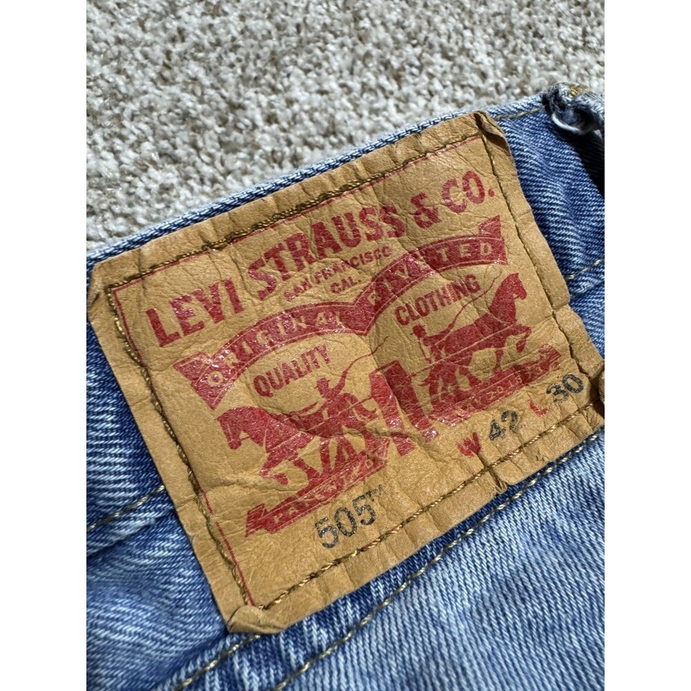 Levi's 505 Jeans Mens 42x30 Light Blue Wash Regular Fit Straight Leg Denim